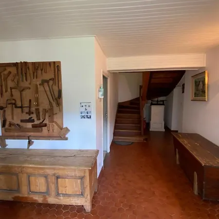 فندق Grand Gite 3 Etoiles, A Albepierre, Village De Montagne Dans Le Cantal, Pour 15 Personnes Albepierre-Bredons